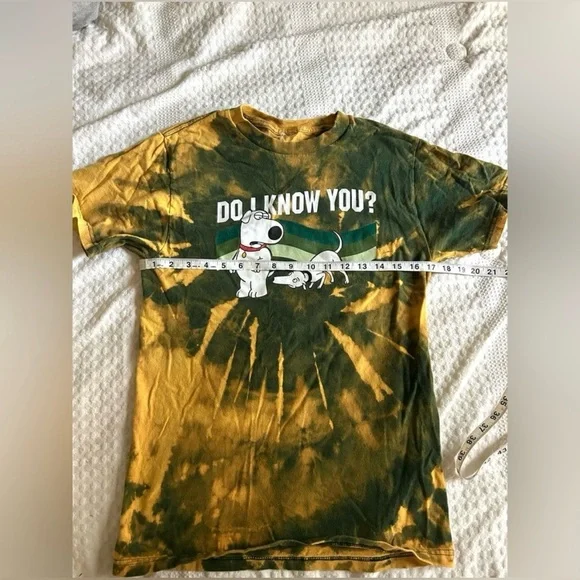 Bleach Dyed/Family Guy Tee/No Size/No Brand - Picture 6 of 8